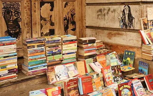 College Street Book market Calcutta